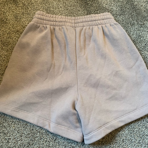 Abercrombie Sweatshorts - Picture 3 of 3